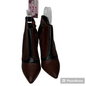 Rebecca Minkoff DAlli Brown/Black Ankle Zip Leather Boots Size 10M